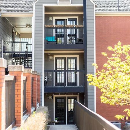 Stylish Downtown Nashville 3 Beds, 1 Bedroom With Private Patio, Parking Exterior photo